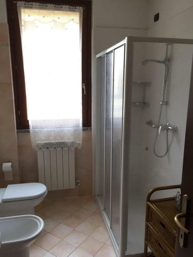 Casa Girasole Villa Fino Mornasco Exteriör bild